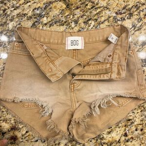 BDG brown cheeks highrise shorts size 24